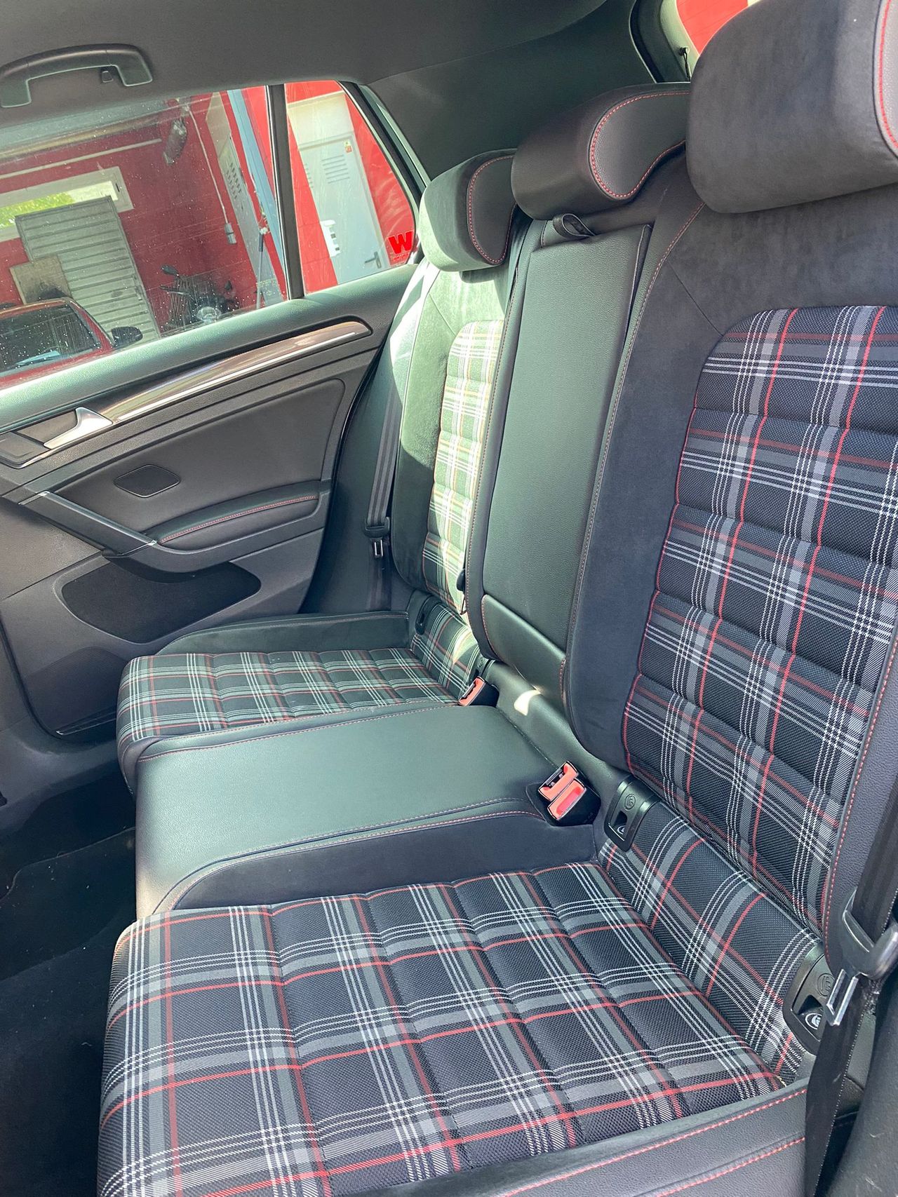 Volkswagen Golf 2.0 TSI 220cv DSG GTI BMT - Foto 17