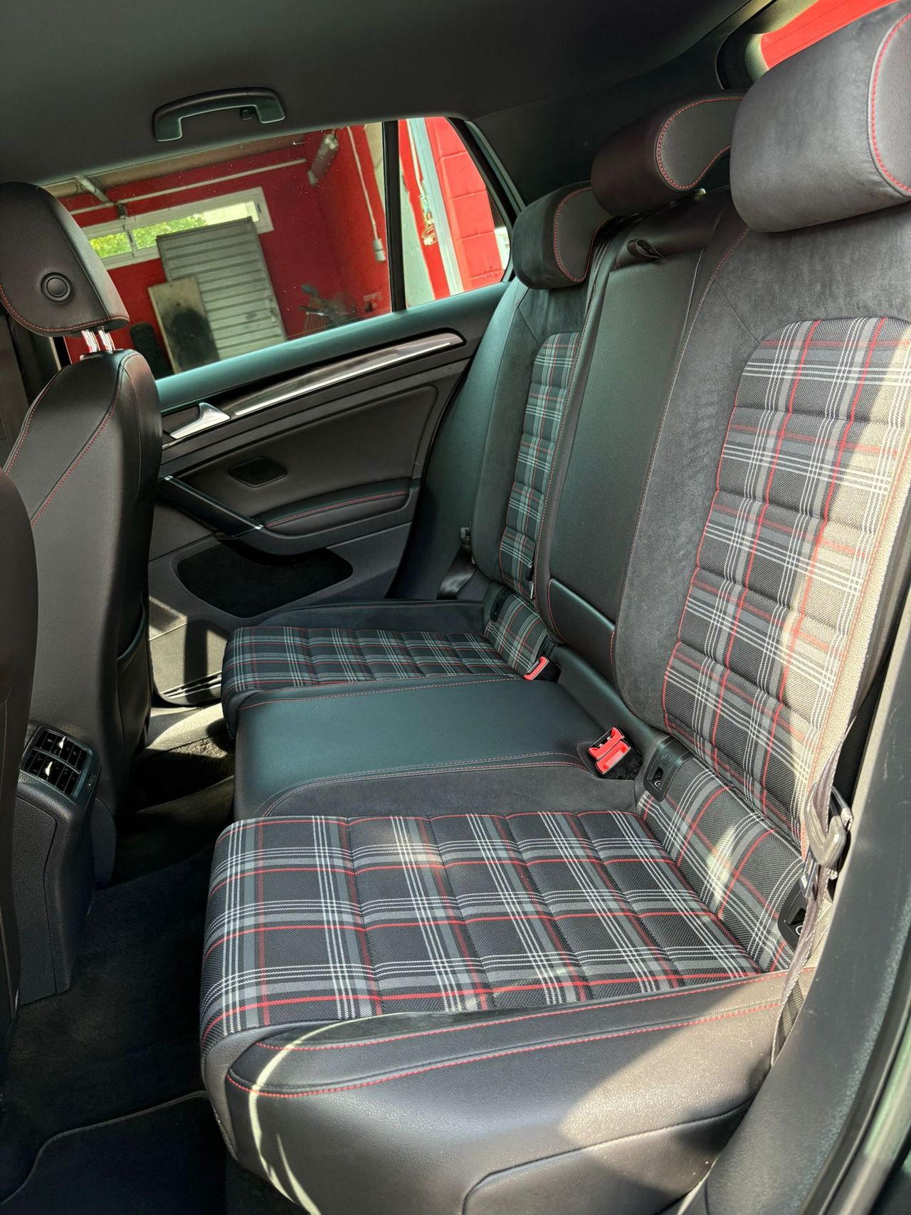 Volkswagen Golf 2.0 TSI 220cv DSG GTI BMT - Foto 18