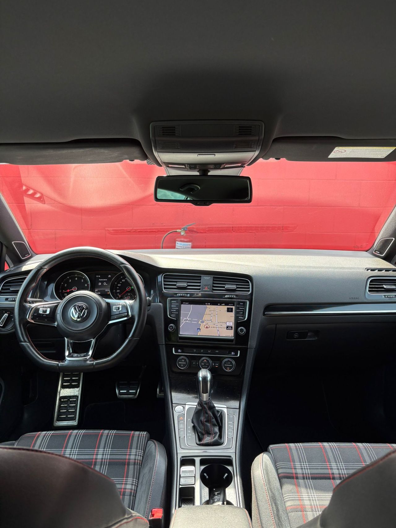 Volkswagen Golf 2.0 TSI 220cv DSG GTI BMT - Foto 10