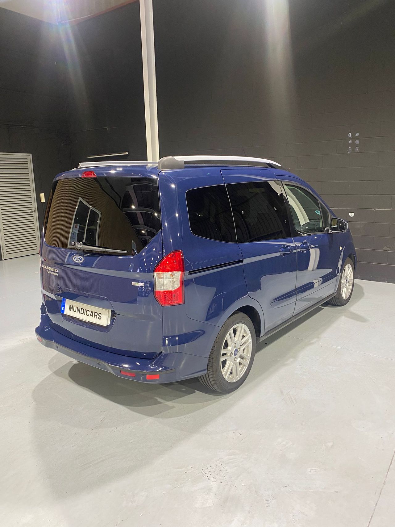 Ford Tourneo Courier 1.0 EcoBoost 74kW (100CV) Ambiente - Foto 11