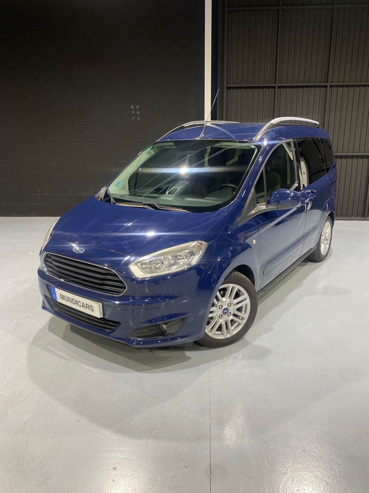 Ford Tourneo Courier 1.0 EcoBoost 74kW (100CV) Ambiente - Foto 8