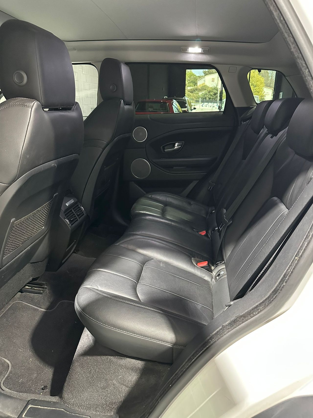 Land-Rover Range Rover Evoque 2.0L TD4 110kW 4x4 HSE Dynamic Auto - Foto 10