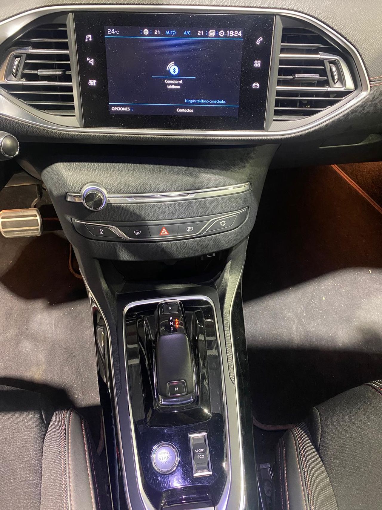 Peugeot 308 5p GT Line 1.5 BlueHDi 96KW (130CV) Auto - Foto 17