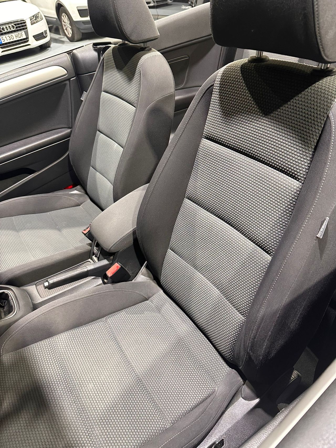 Volkswagen Golf Cabrio 1.4 TSI 122cv - Foto 12