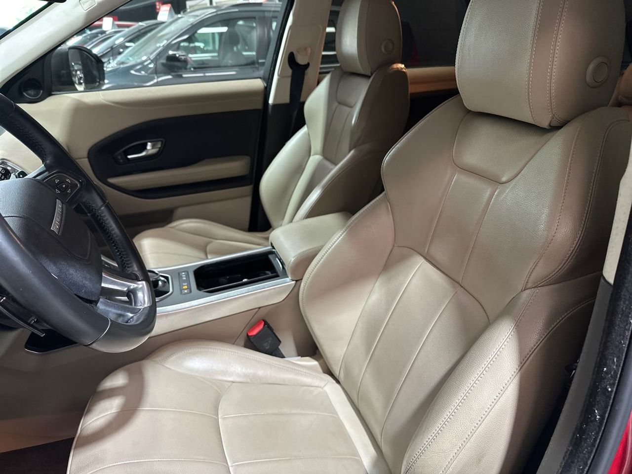 Land-Rover Range Rover Evoque 2.0L TD4 132kW 4x4 Autobiography Auto - Foto 24