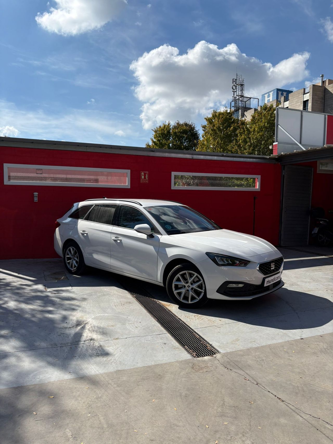 Seat Leon ST 2.0TDI CR S&S STYLE 115  - Foto 4