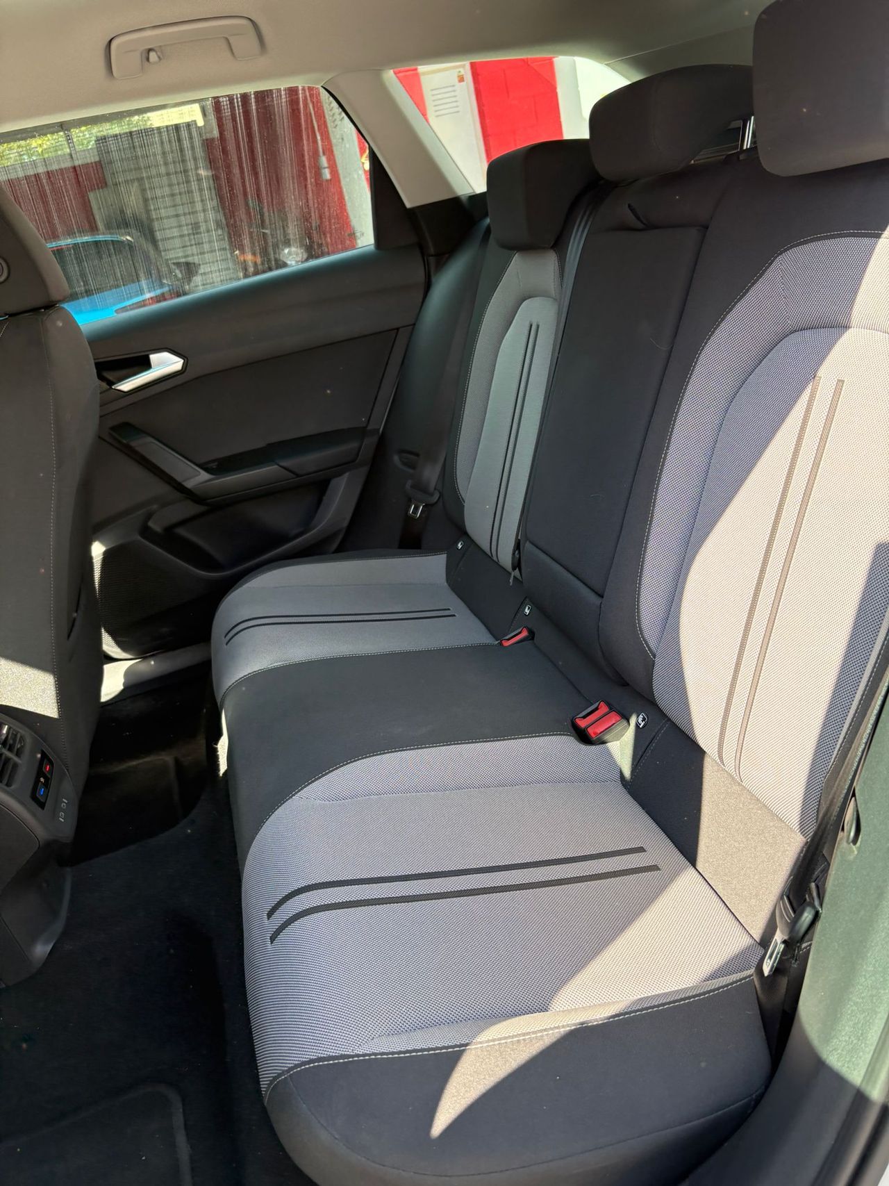 Seat Leon ST 2.0TDI CR S&S STYLE 115  - Foto 15