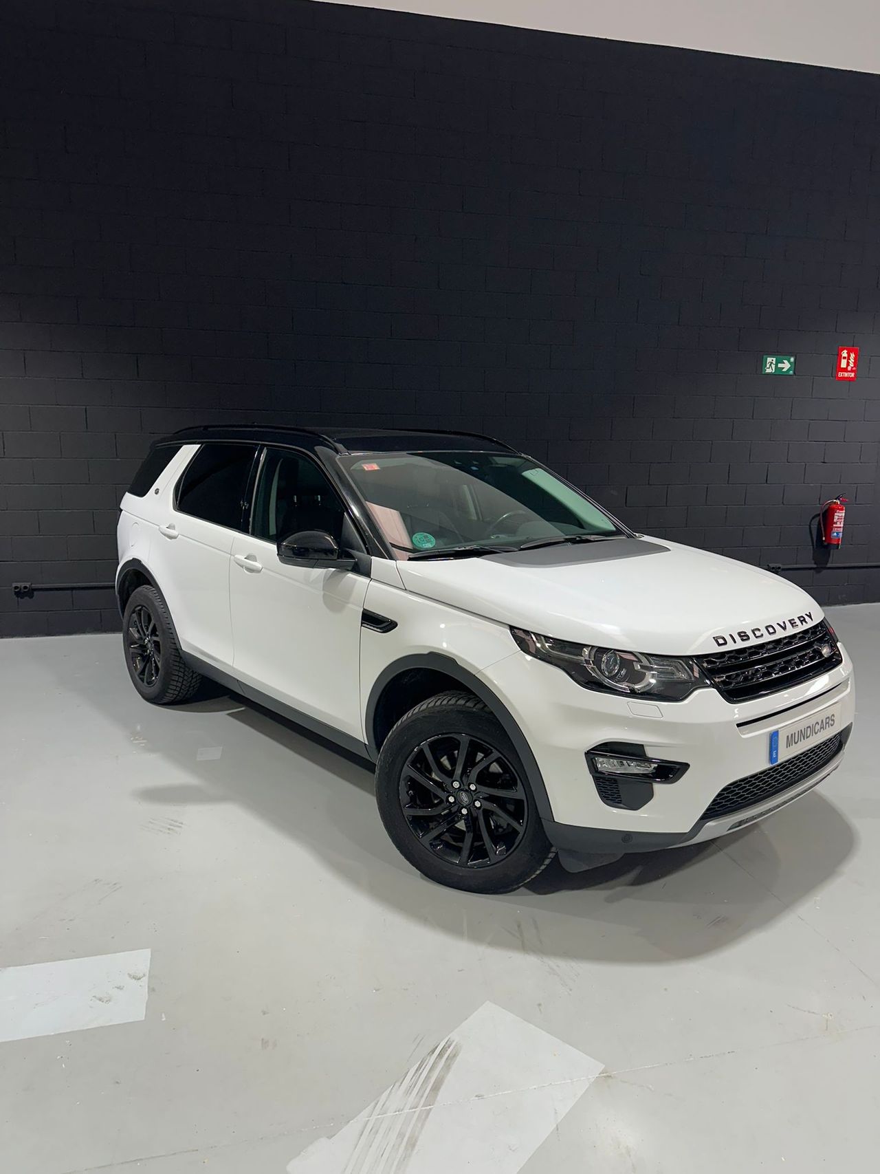 Land-Rover Discovery Sport 2.0L TD4 180CV 4x4 HSE Luxury - Foto 3