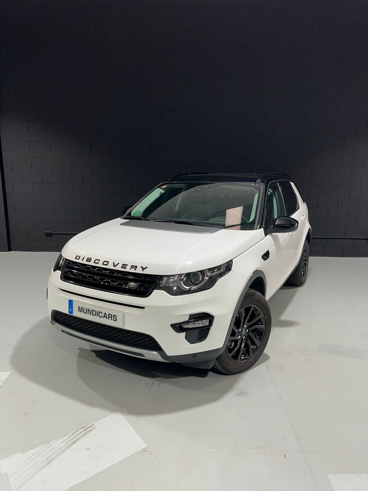 Land-Rover Discovery Sport 2.0L TD4 180CV 4x4 HSE Luxury - Foto 6