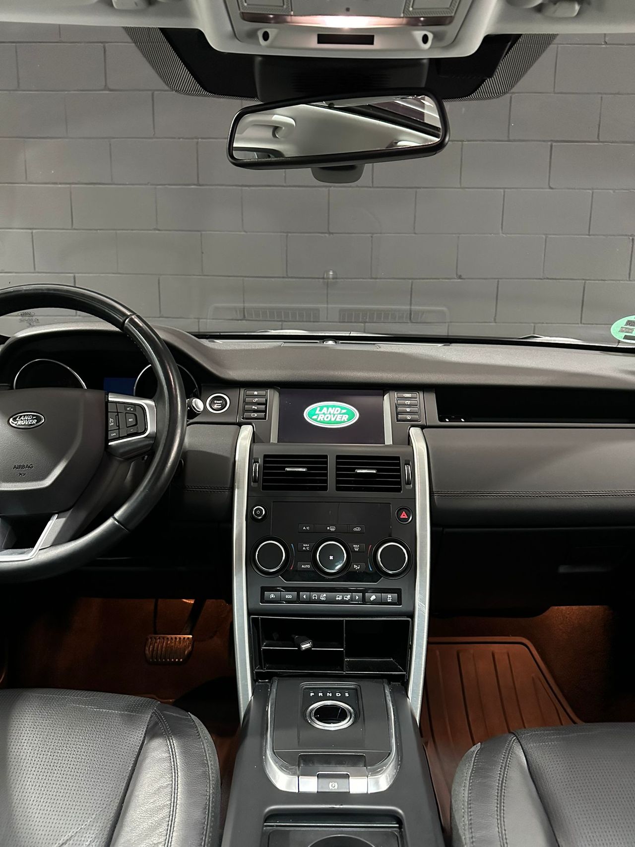 Land-Rover Discovery Sport 2.0L TD4 180CV 4x4 HSE Luxury - Foto 12