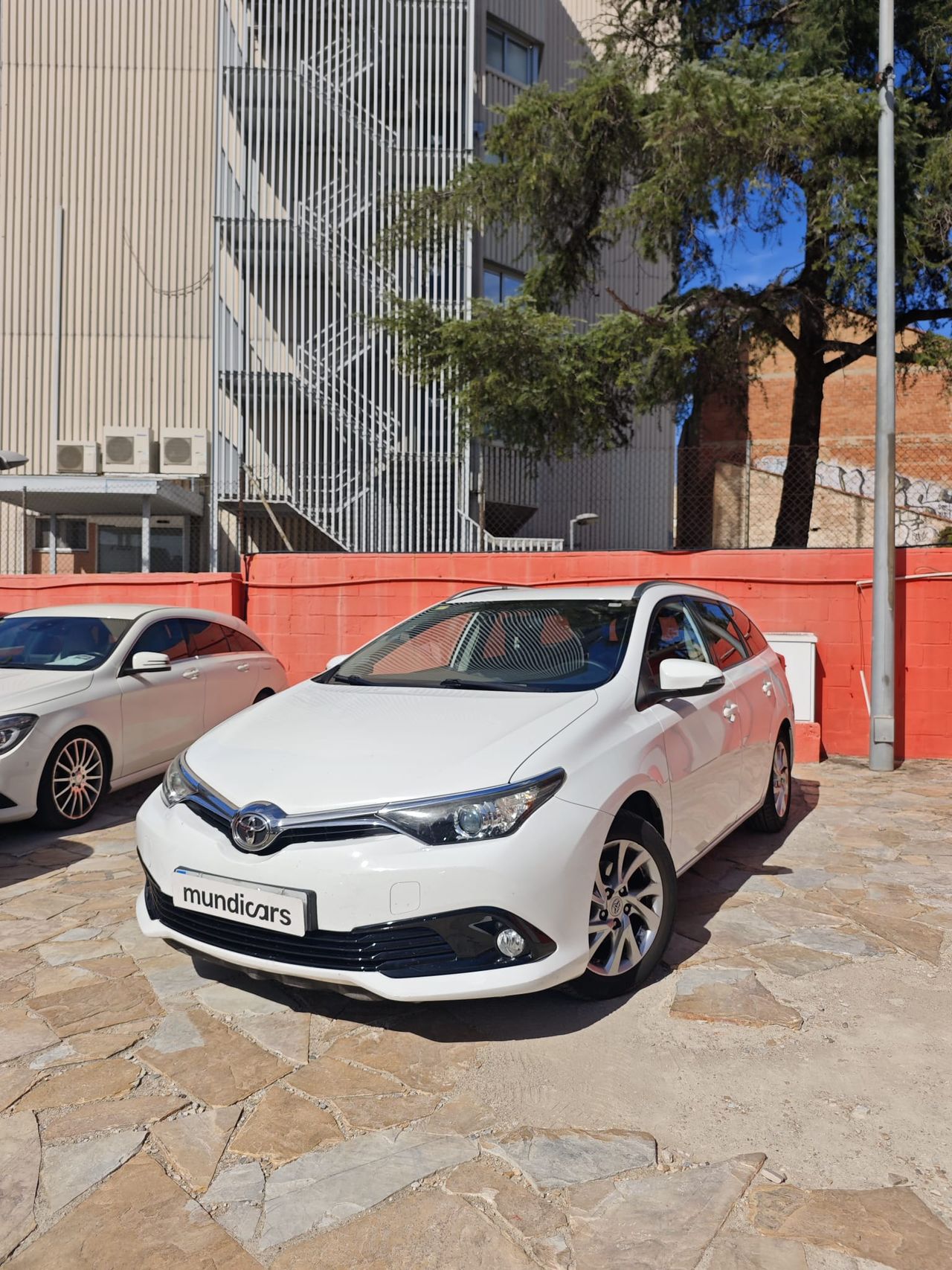 Toyota Auris 1.2 120T Active Touring Sports - Foto 6