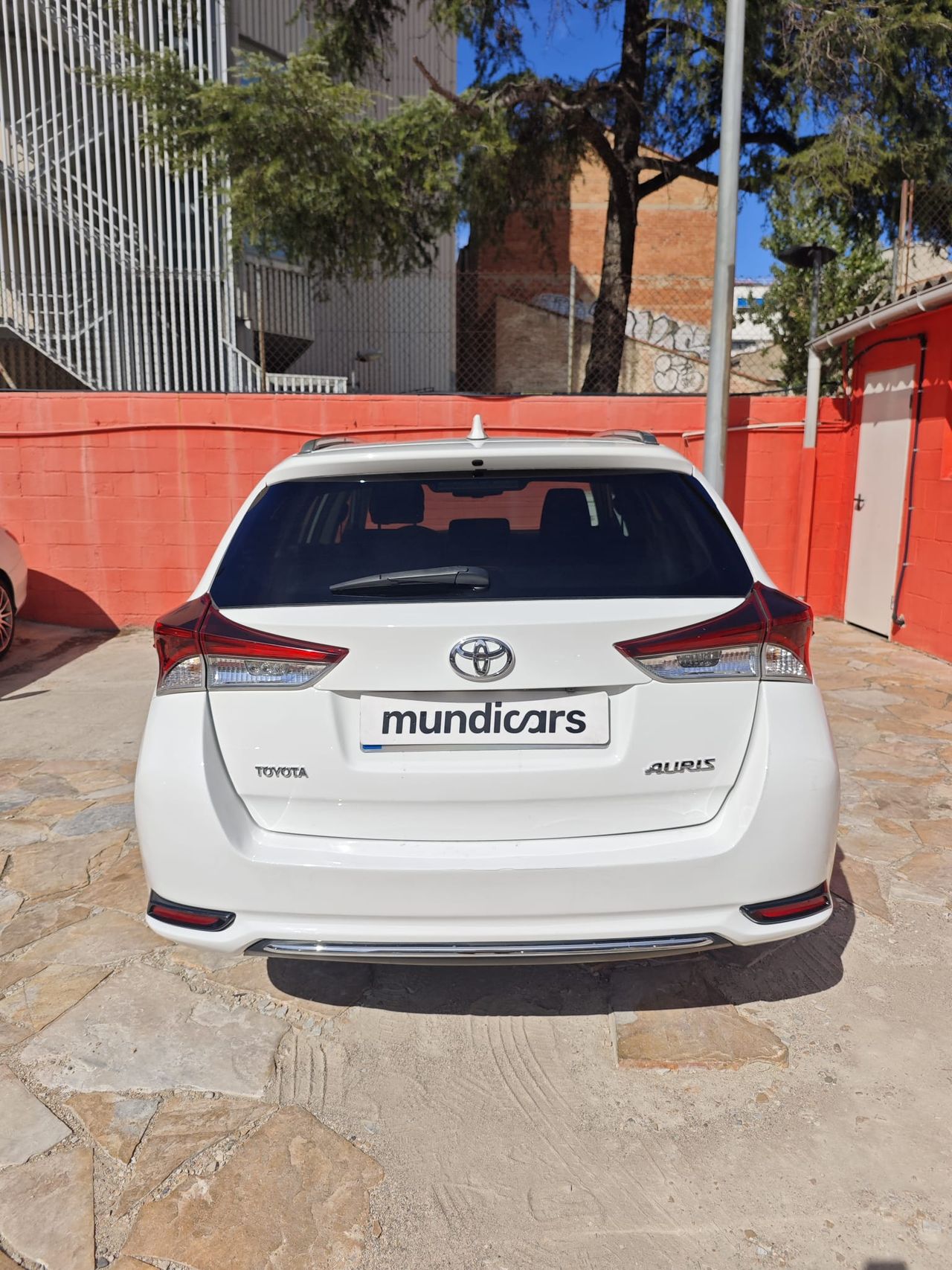 Toyota Auris 1.2 120T Active Touring Sports - Foto 10