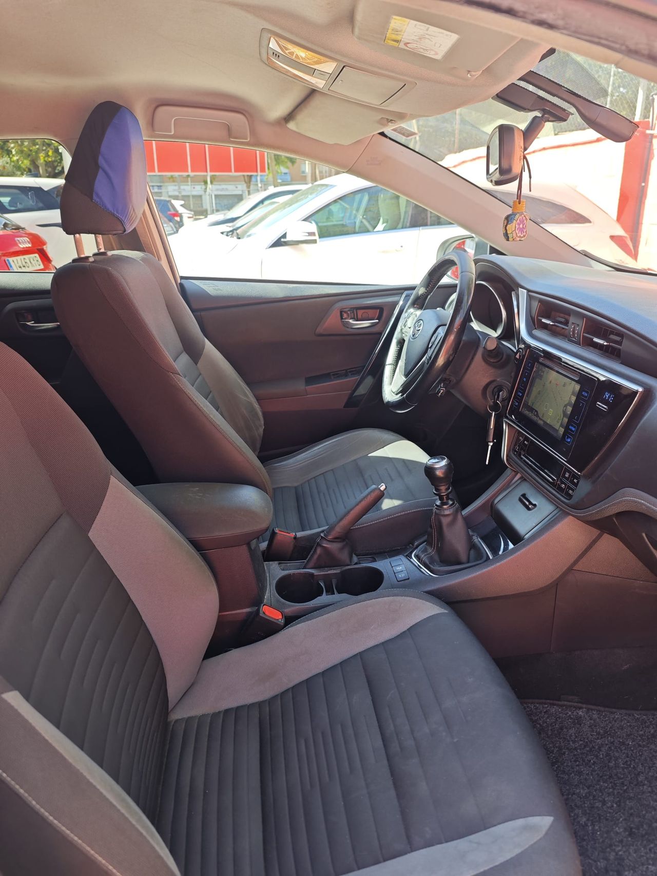 Toyota Auris 1.2 120T Active Touring Sports - Foto 15