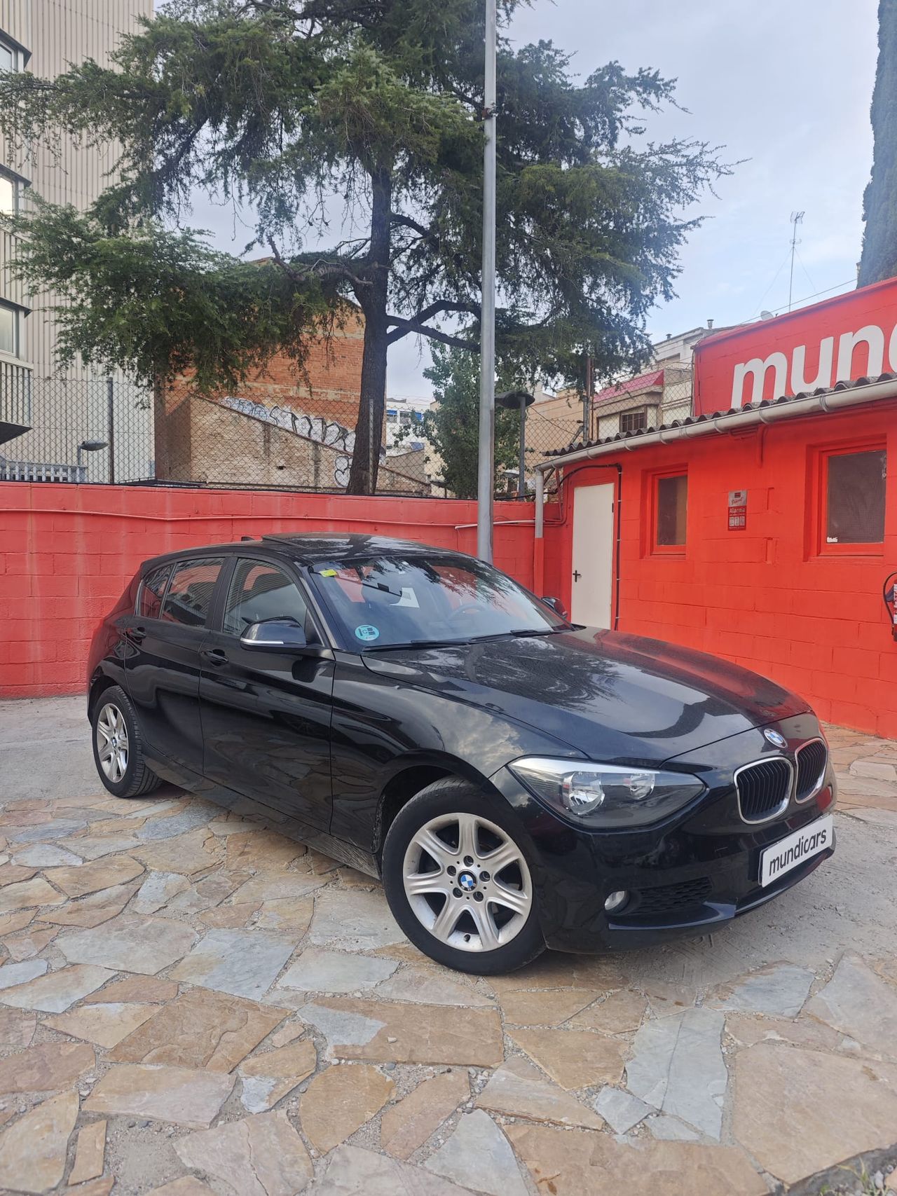 BMW Serie 1 118i - Foto 4