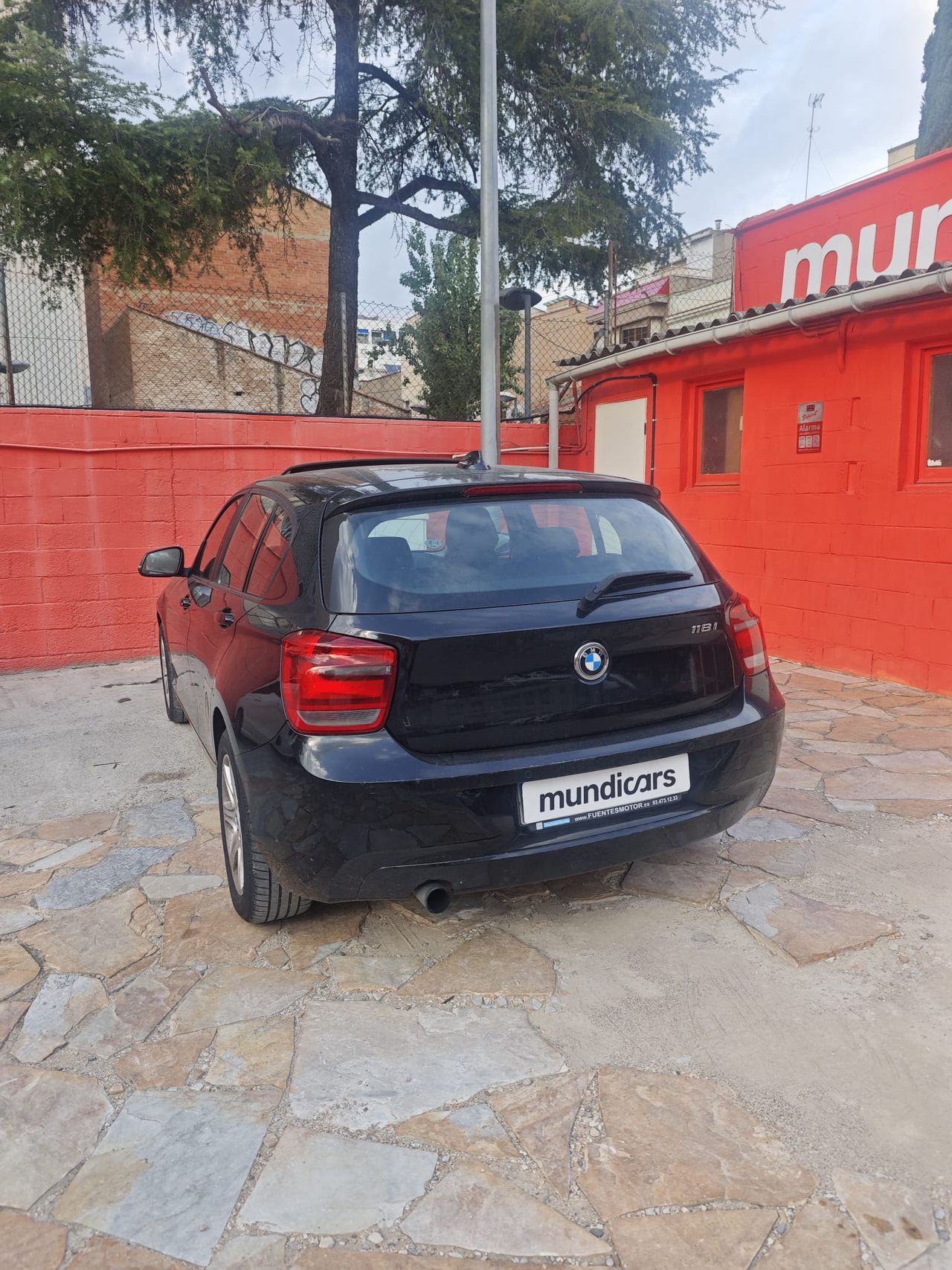 BMW Serie 1 118i - Foto 9