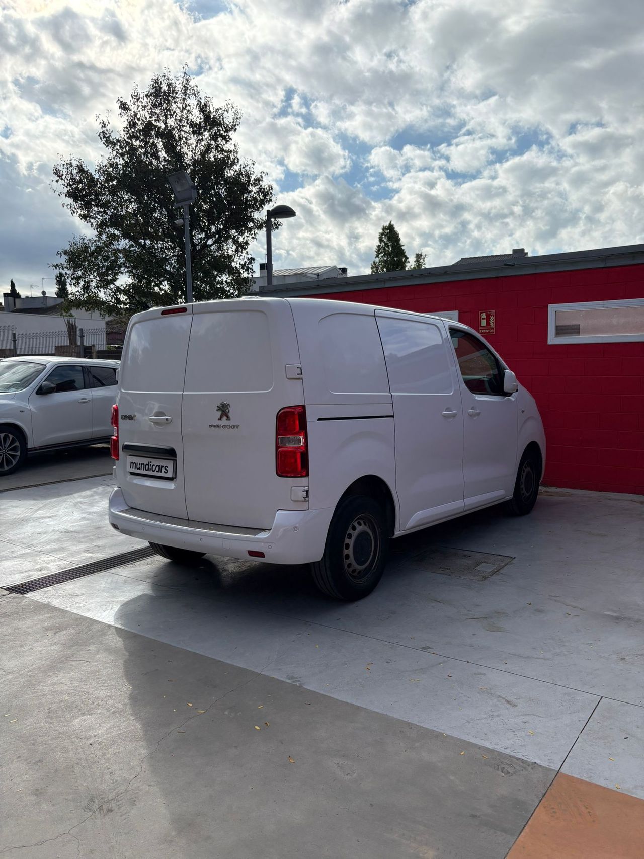 Peugeot Expert Combi BlueHDi 120 SS Compact  - Foto 7