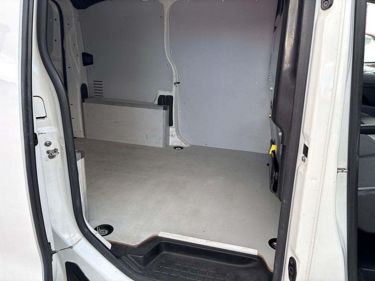 Peugeot Expert Combi BlueHDi 120 SS Compact  - Foto 18