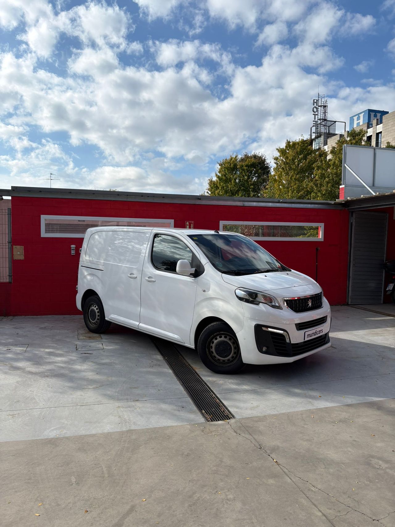 Peugeot Expert Combi BlueHDi 120 SS Compact  - Foto 4