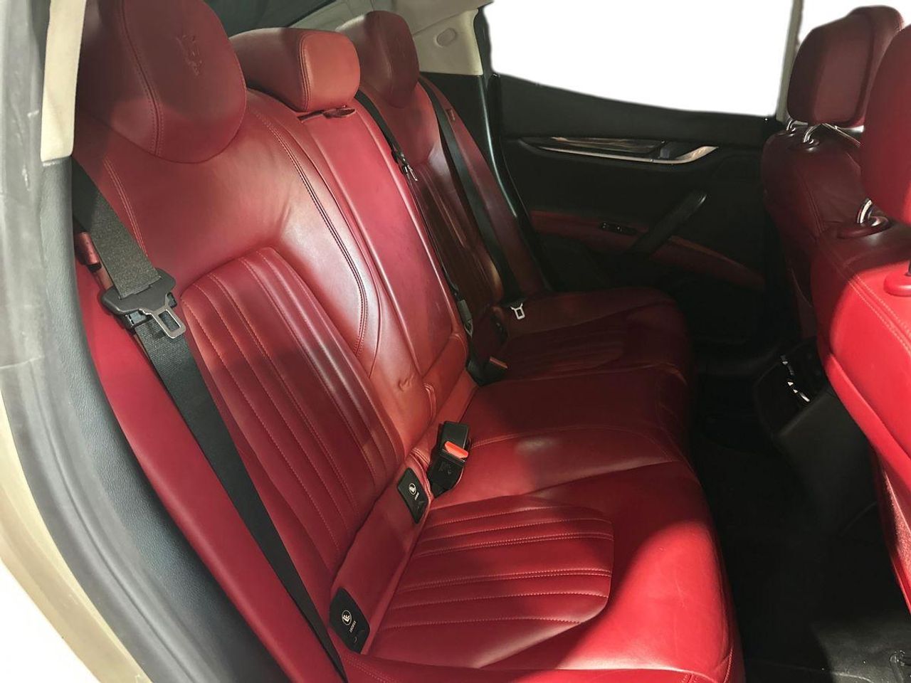 Maserati Ghibli S 3.0 V6 BT 410cv RWD - Foto 19
