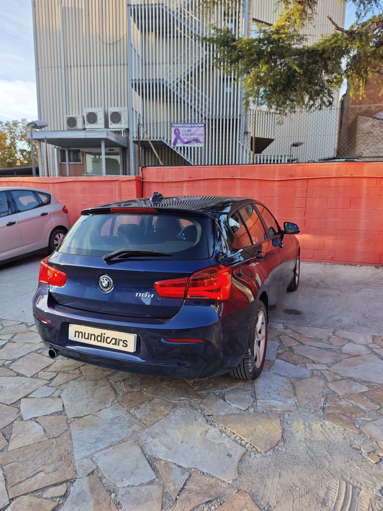 BMW Serie 1 118d - Foto 13