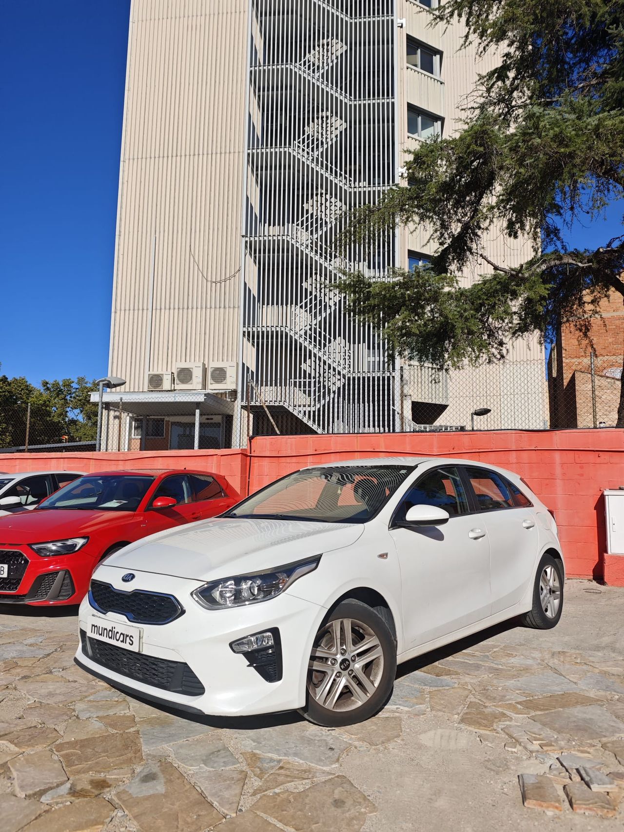 Kia Ceed 1.0 T-GDi 88kW (120CV) Drive - Foto 5