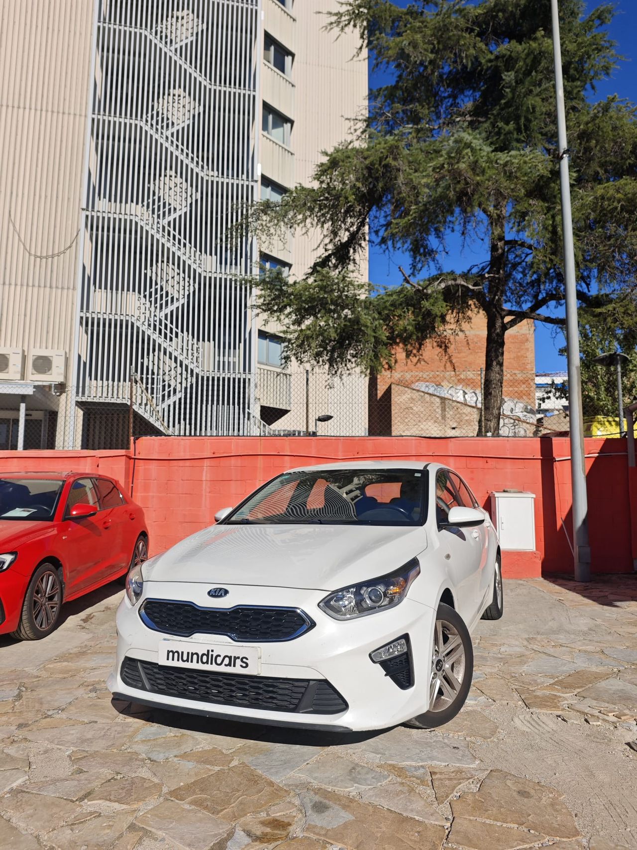 Kia Ceed 1.0 T-GDi 88kW (120CV) Drive - Foto 7