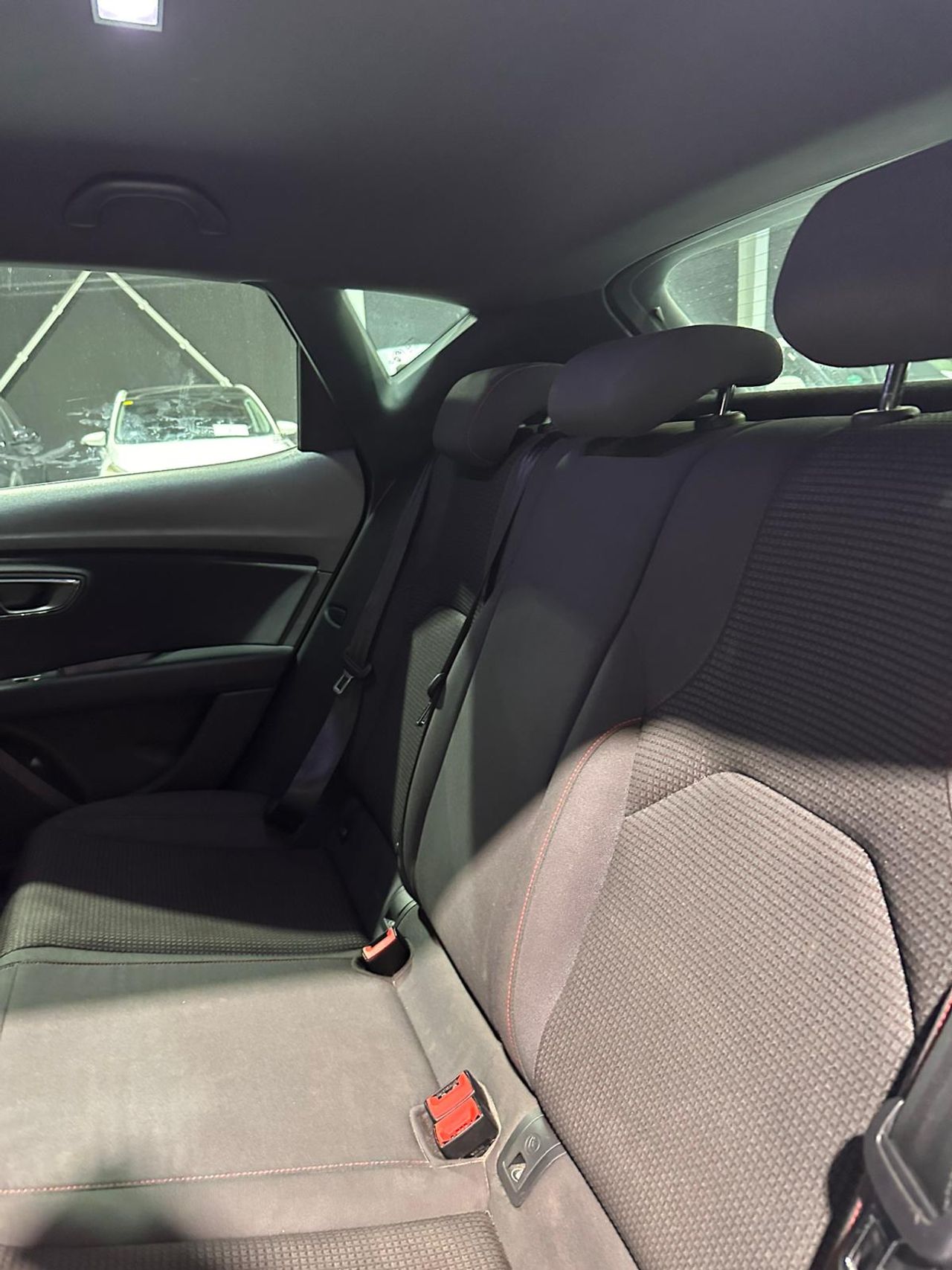 Seat Leon 1.5 TGI 96kW (130CV) S&S FR Fast Edition - Foto 17