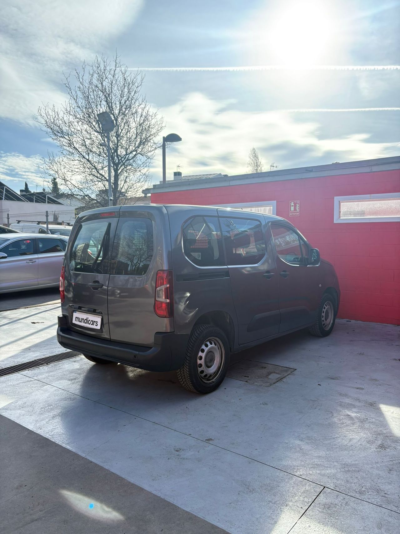 Citroën Berlingo Talla M bluehdi 100 s&s LIVE PACK  - Foto 9