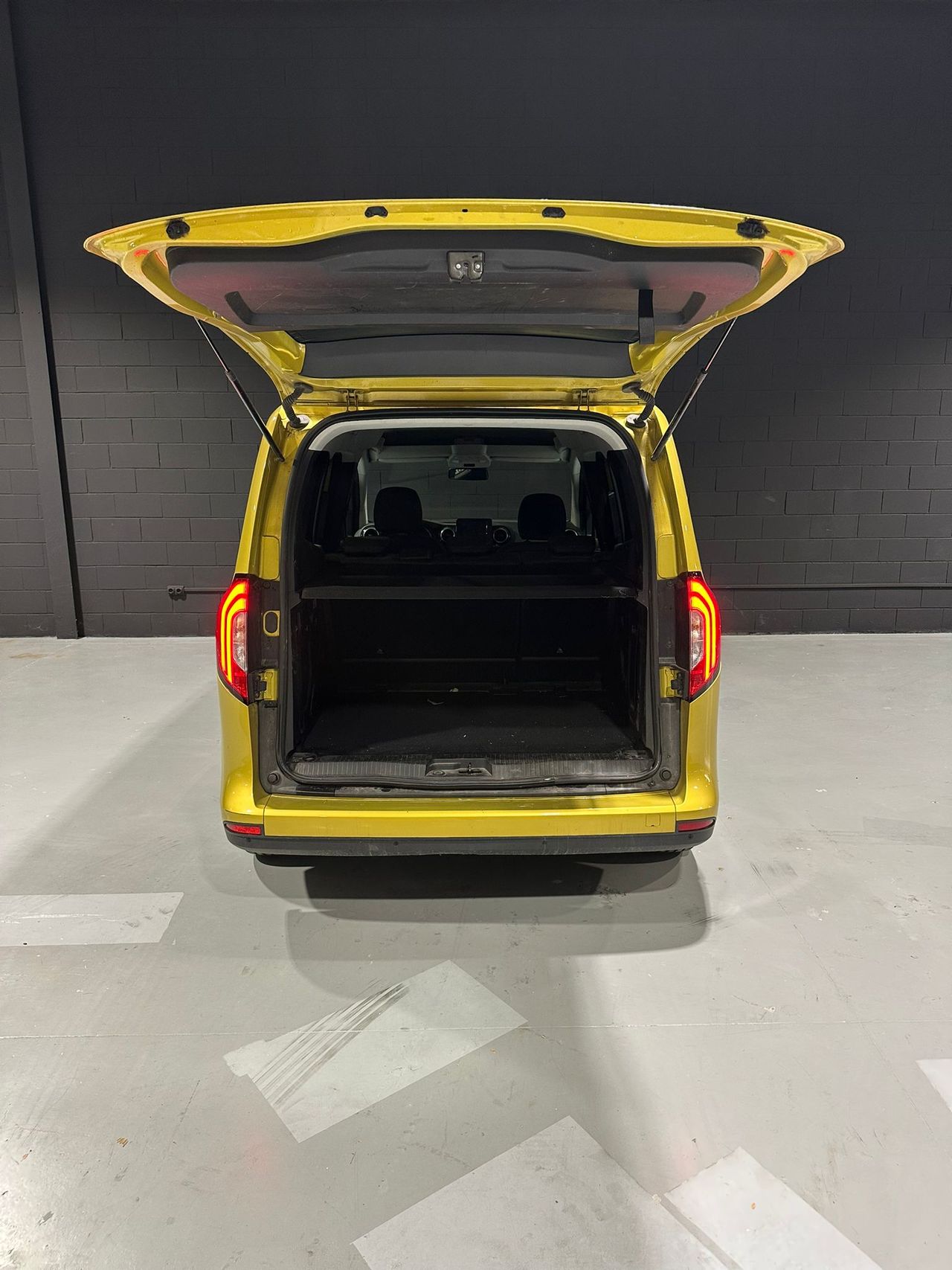 Mercedes Clase T 180 d - Foto 9