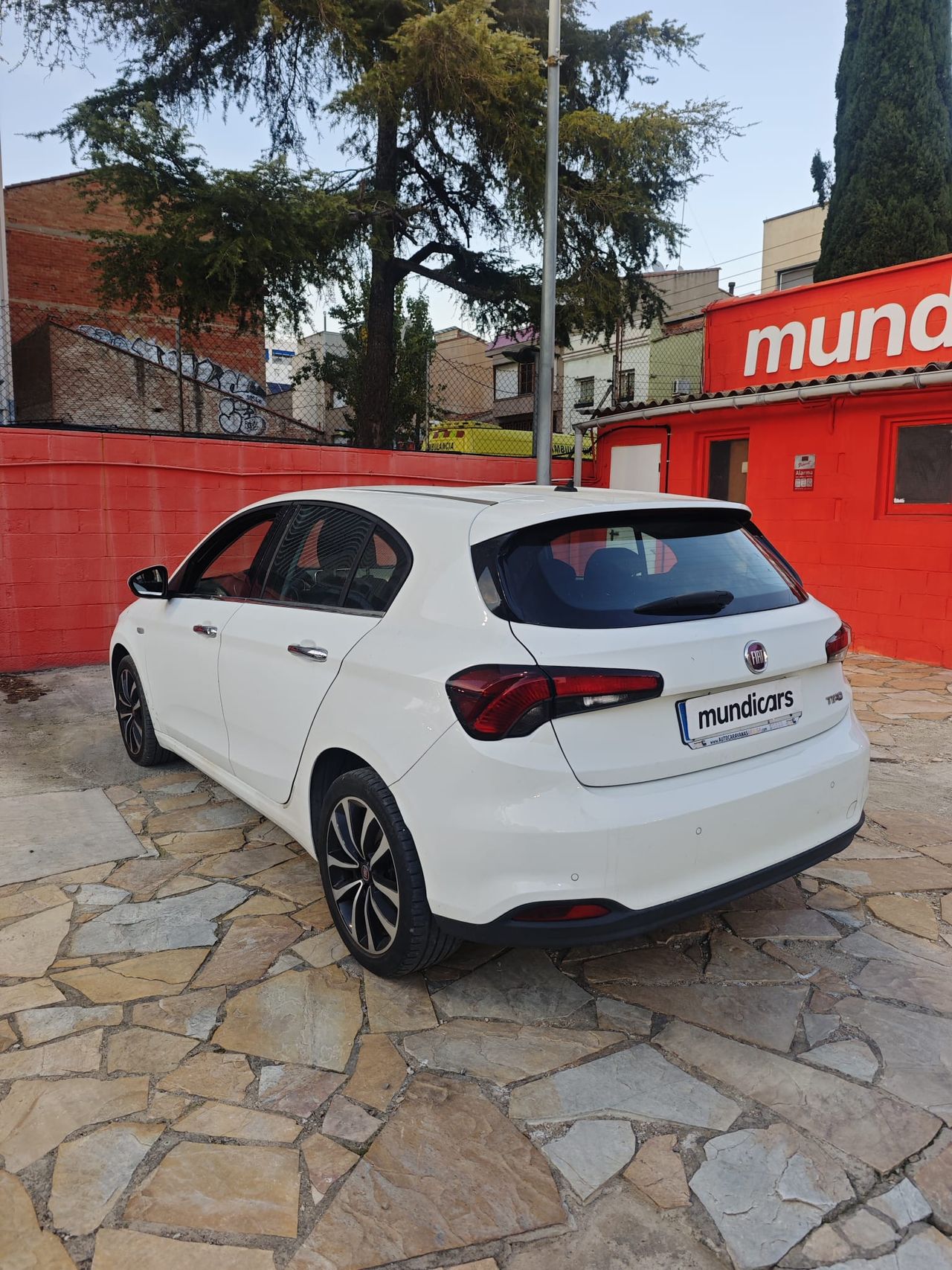 Fiat Tipo 1.4 Lounge Plus 88kW gasolina/GLP 5p. - Foto 9