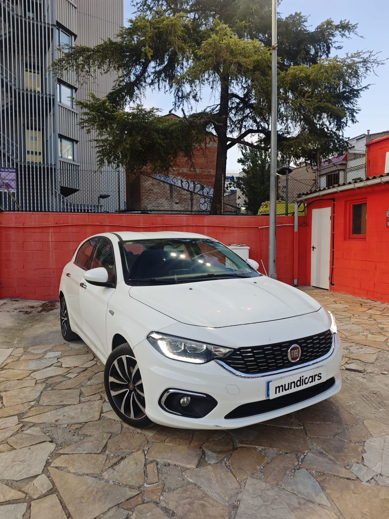 Fiat Tipo 1.4 Lounge Plus 88kW gasolina/GLP 5p. - Foto 4