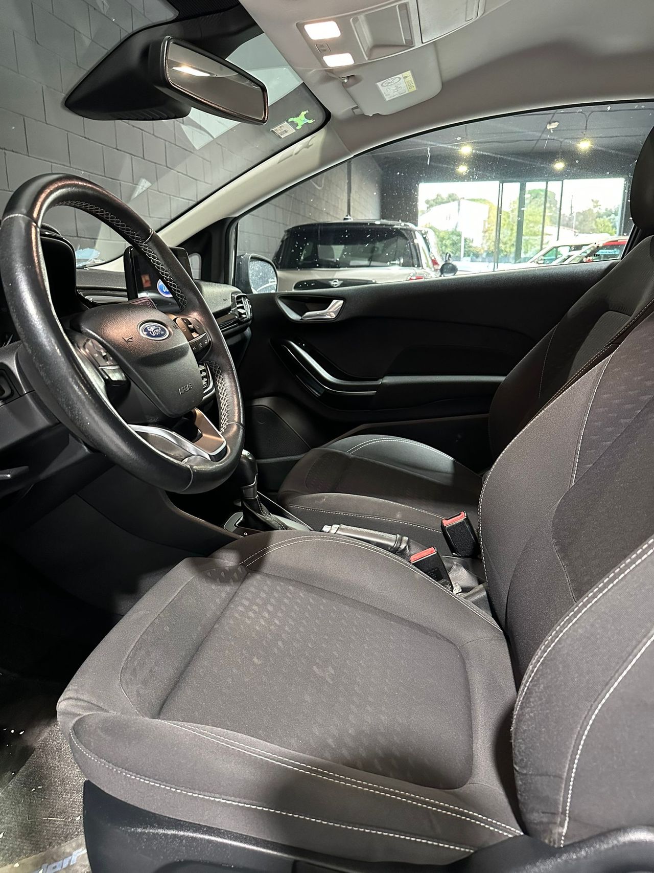 Ford Fiesta 1.0 EcoB. 92kW (125CV) ST-Line S/S AT 5p Ford Fiesta 1.0 TITANIUM automátcio - Foto 12