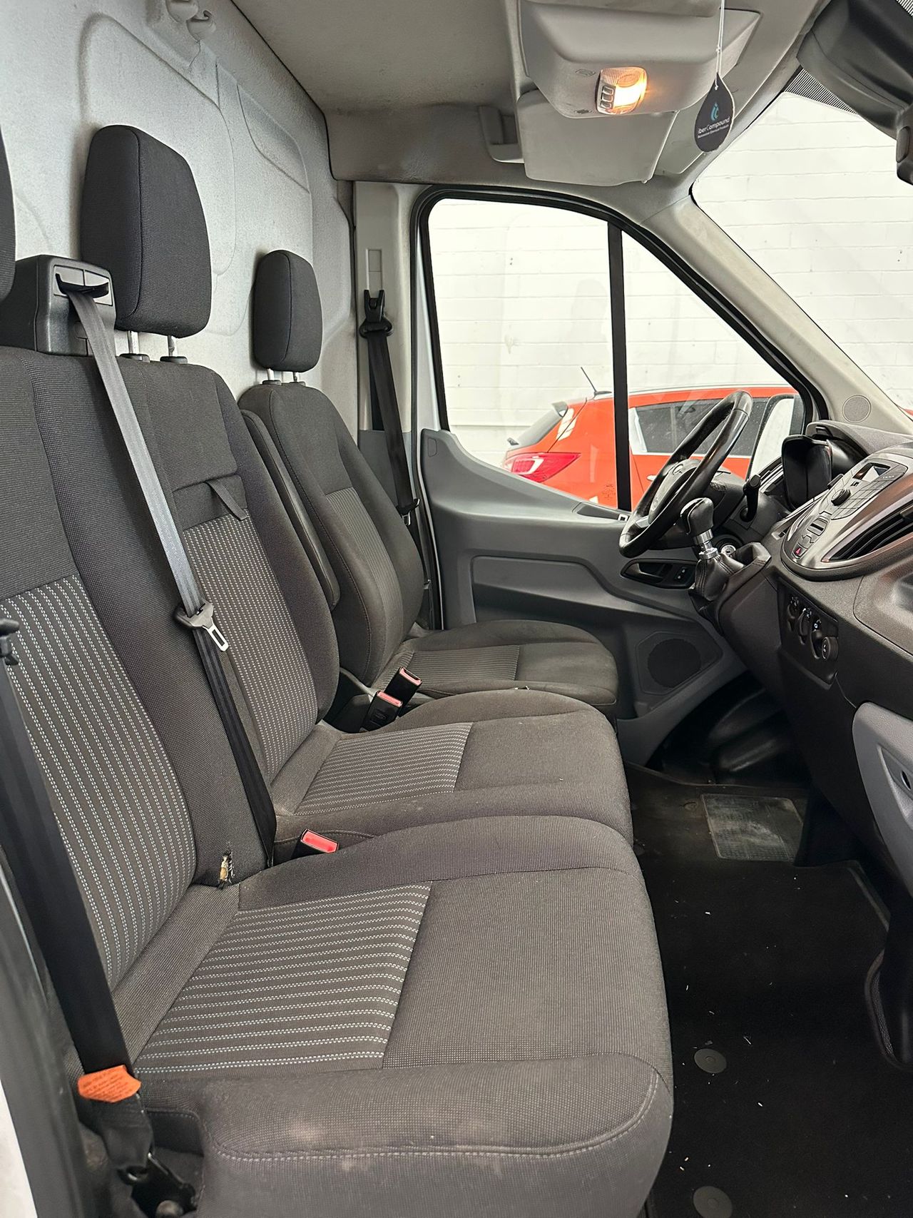 Ford Transit 350 L2H2 Van Ambiente FWD - Foto 15