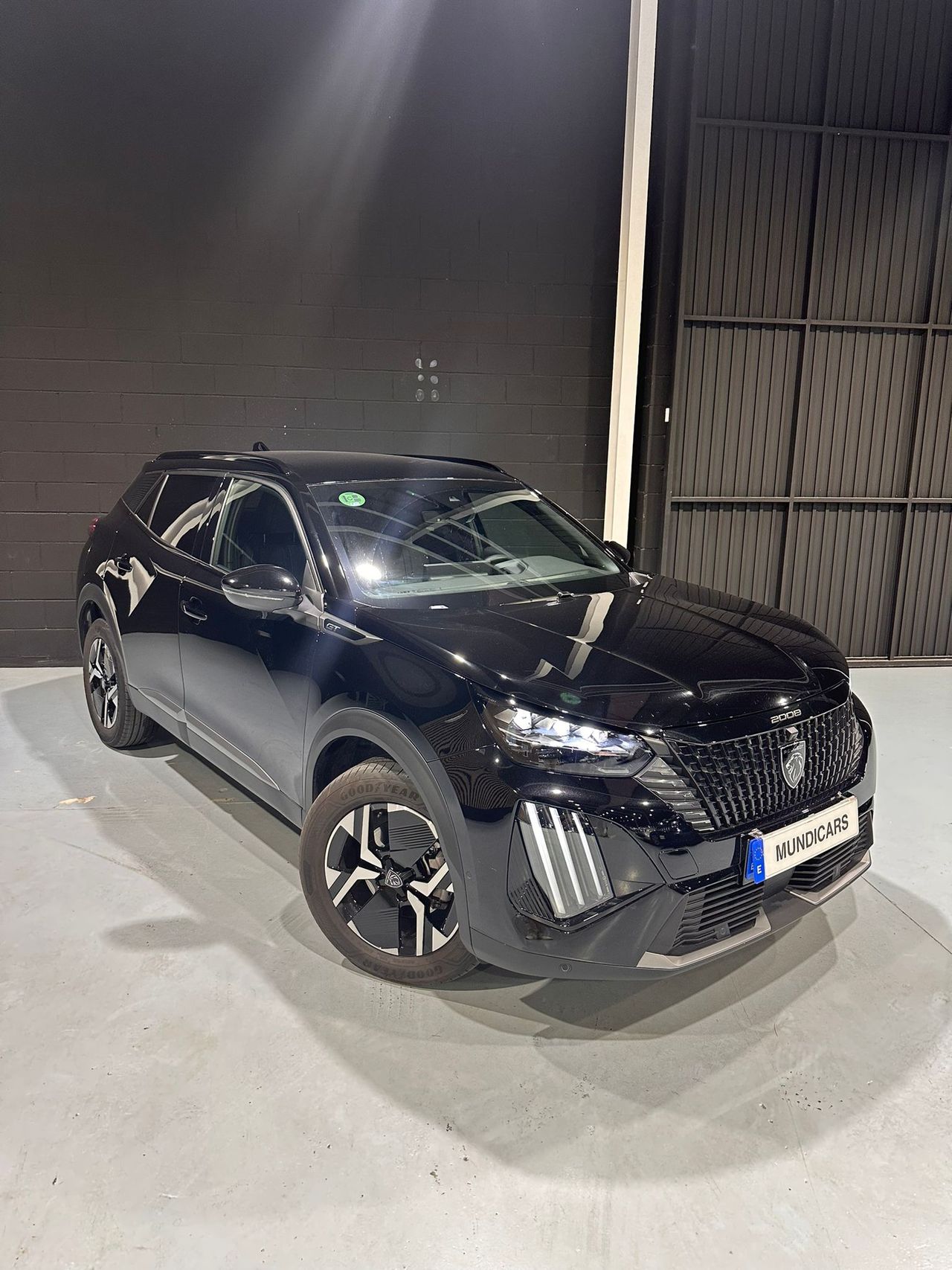 Peugeot 2008 GT BlueHDI 130 S&S EAT8 - Foto 3