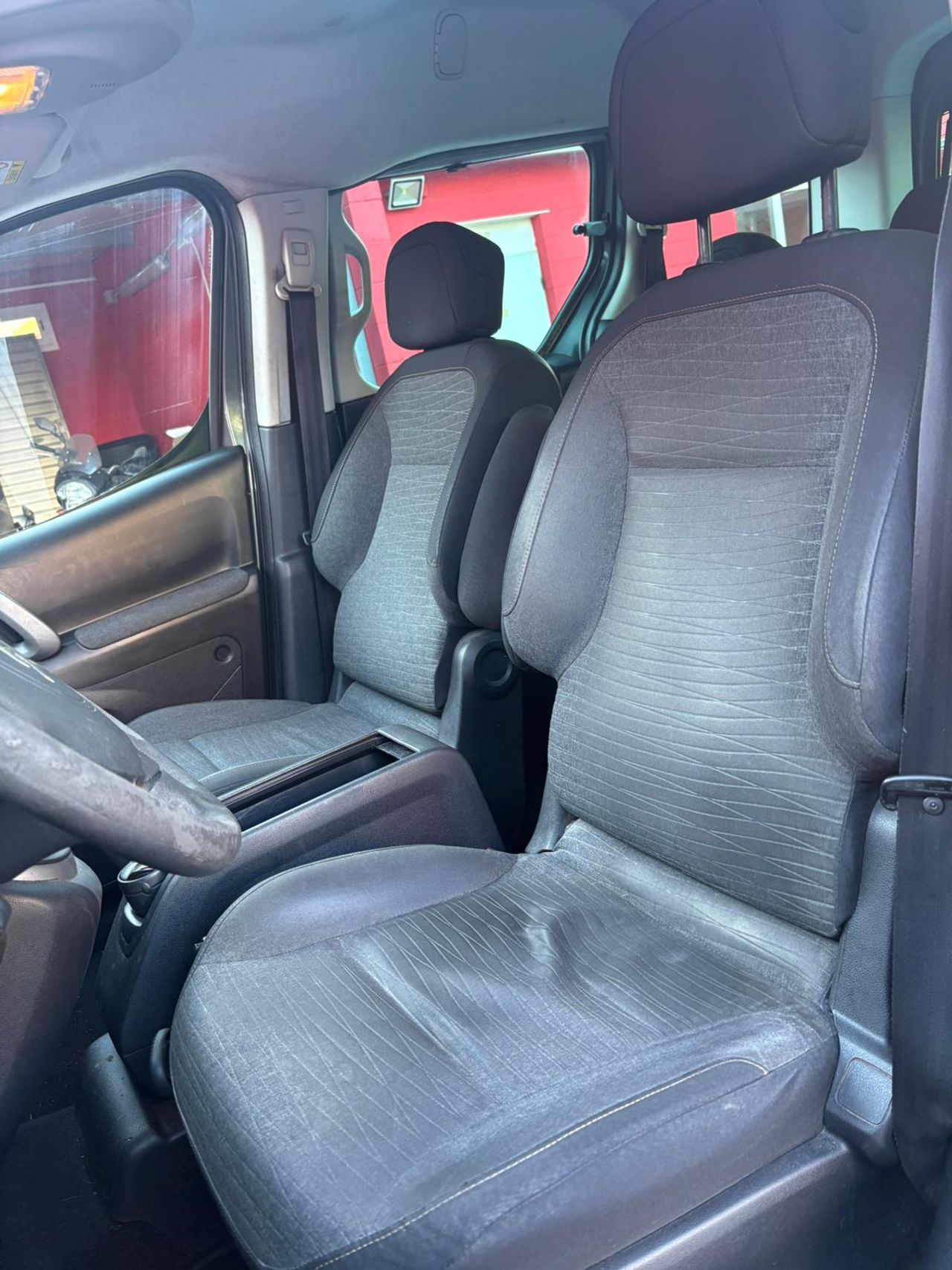 Citroën Berlingo Multispace FEEL BlueHDi 100 - Foto 14