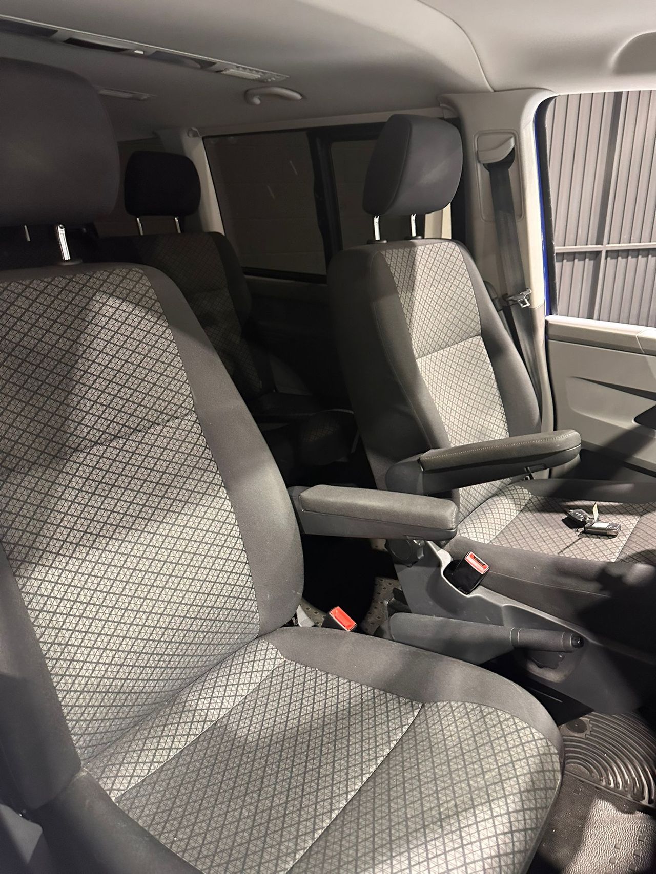 Volkswagen Caravelle Origin Corta 2.0 TDI 81kW (110CV) BMT - Foto 8