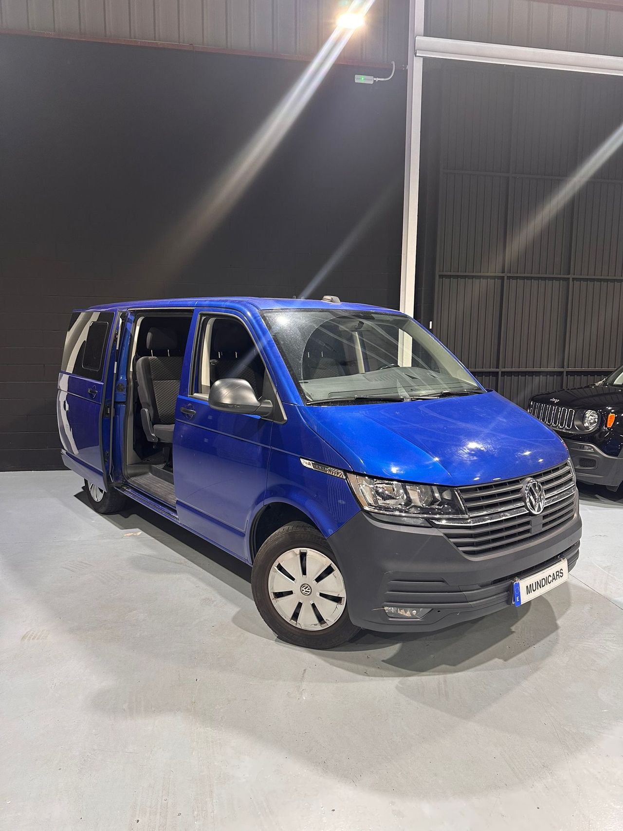 Volkswagen Caravelle Origin Corta 2.0 TDI 81kW (110CV) BMT - Foto 5