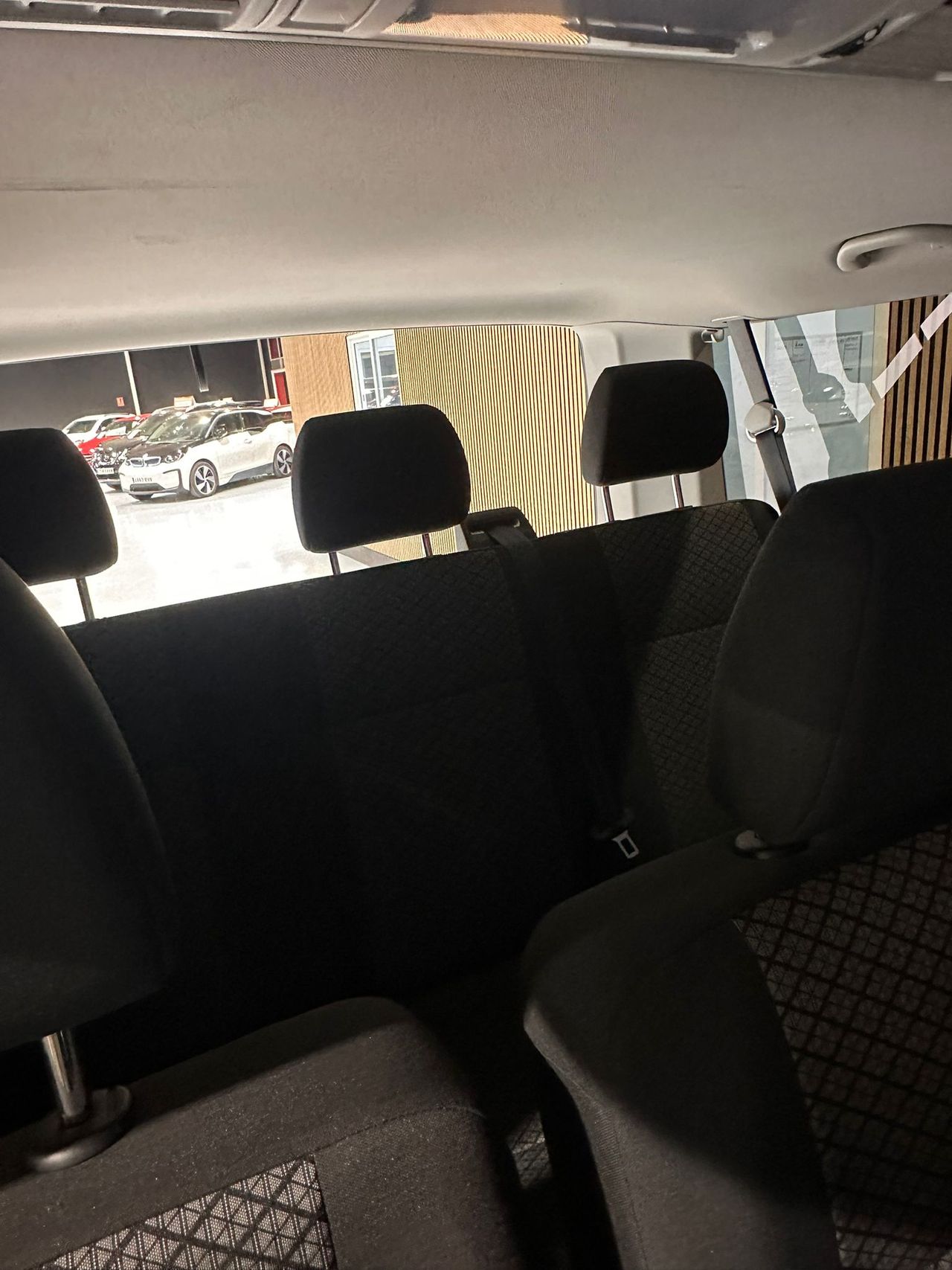 Volkswagen Caravelle Origin Corta 2.0 TDI 81kW (110CV) BMT - Foto 18