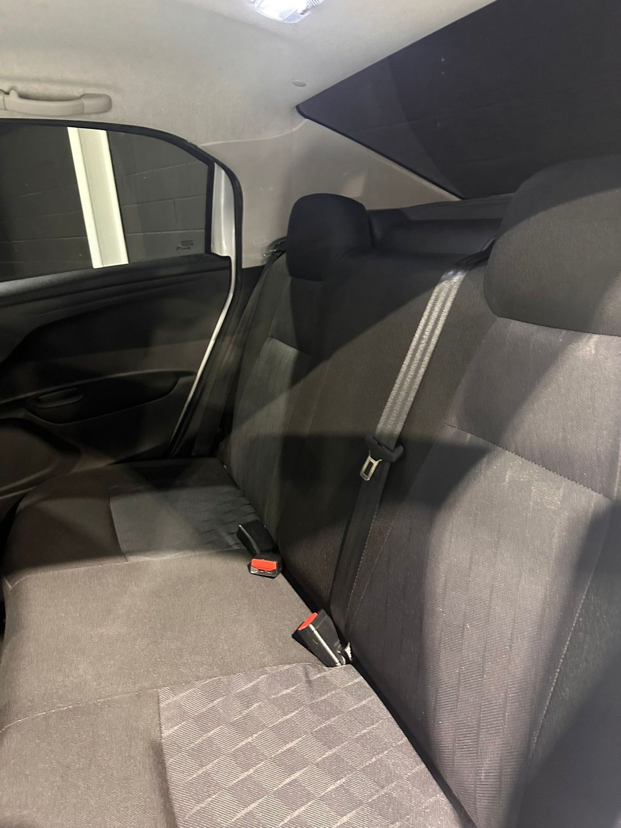 Citroën C-Elysée BlueHDi 100cv Exclusive - Foto 20