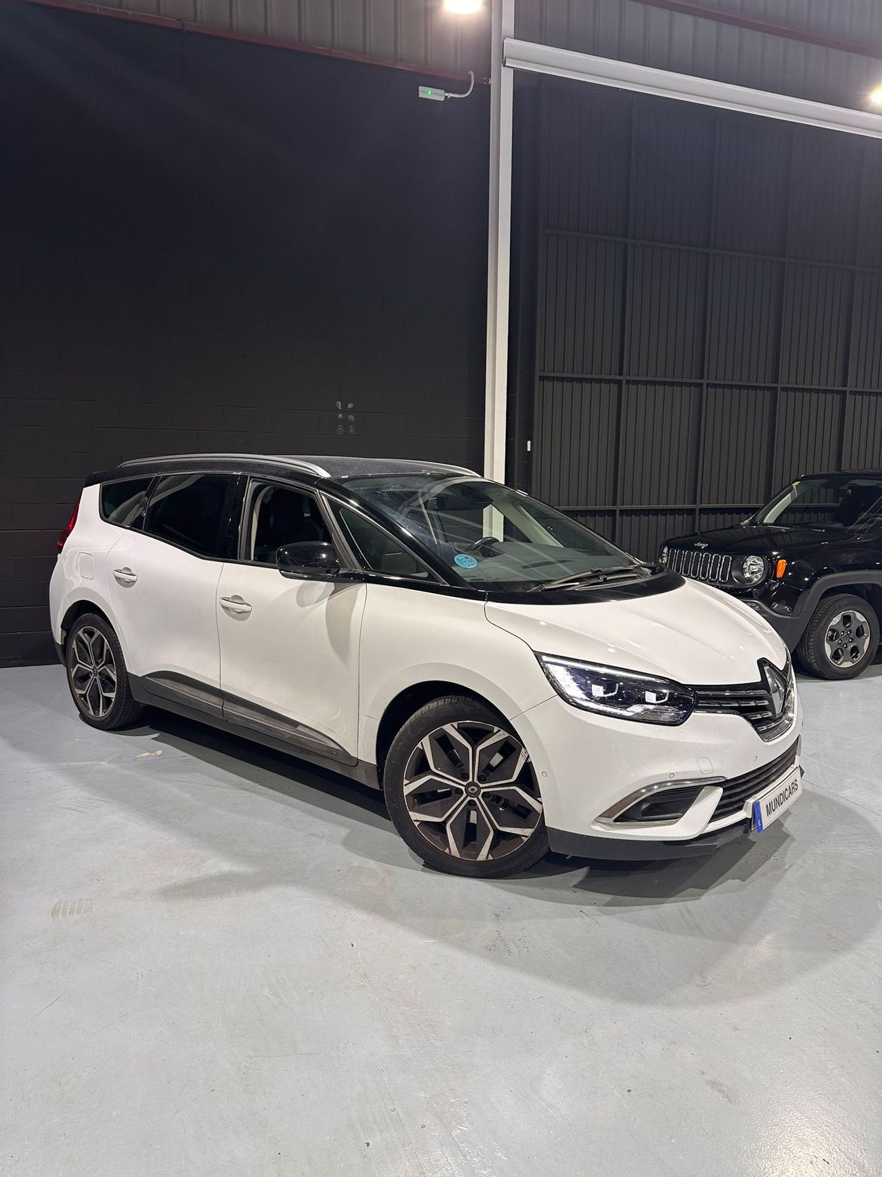 Renault Grand Scénic Zen TCe 103 kW (140CV) EDC GPF MY2021 - Foto 4