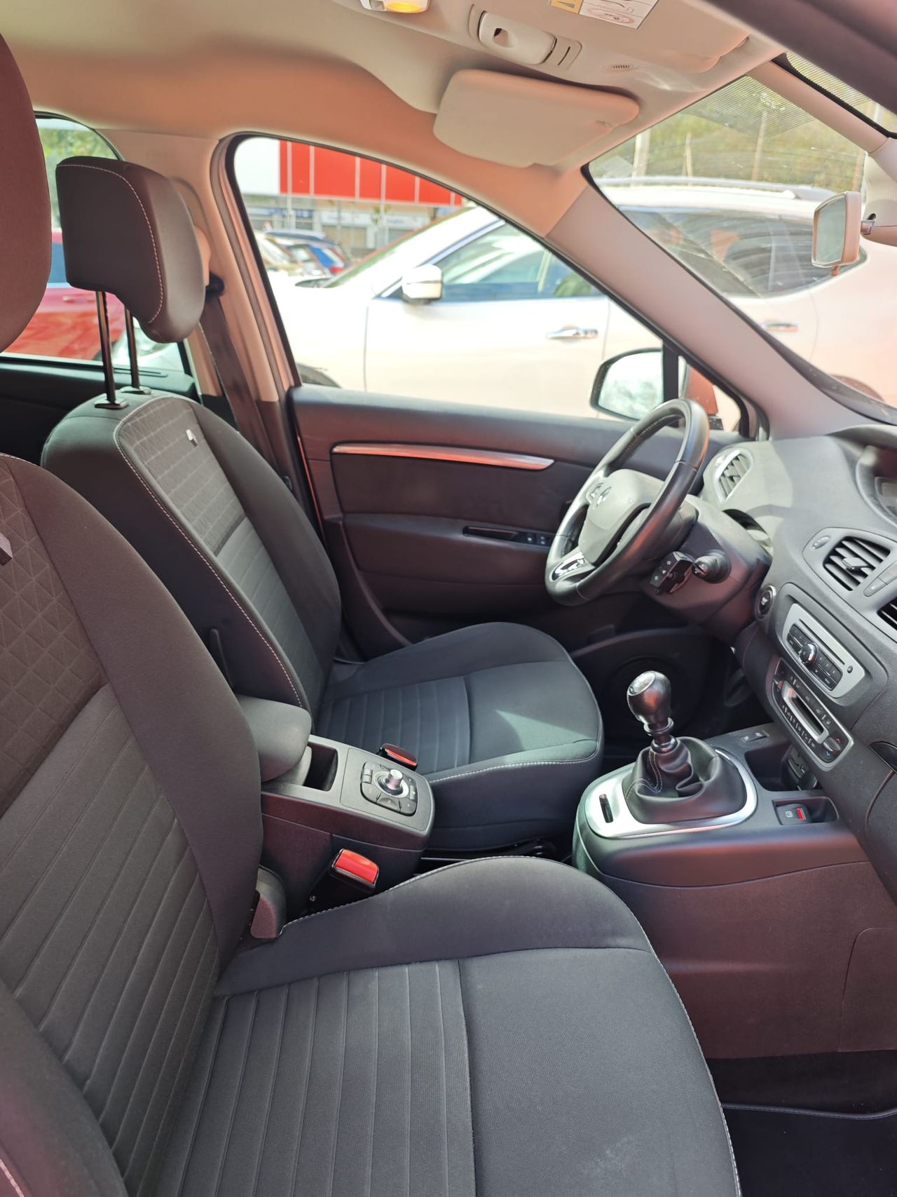 Renault Scénic Limited Energy dCi 130 eco2 - Foto 20