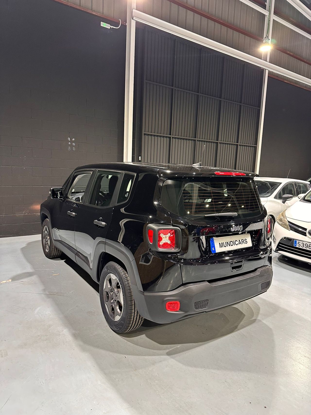 Jeep Renegade 1.6 E-TORQ 81kW Sport FWD E6 - Foto 11