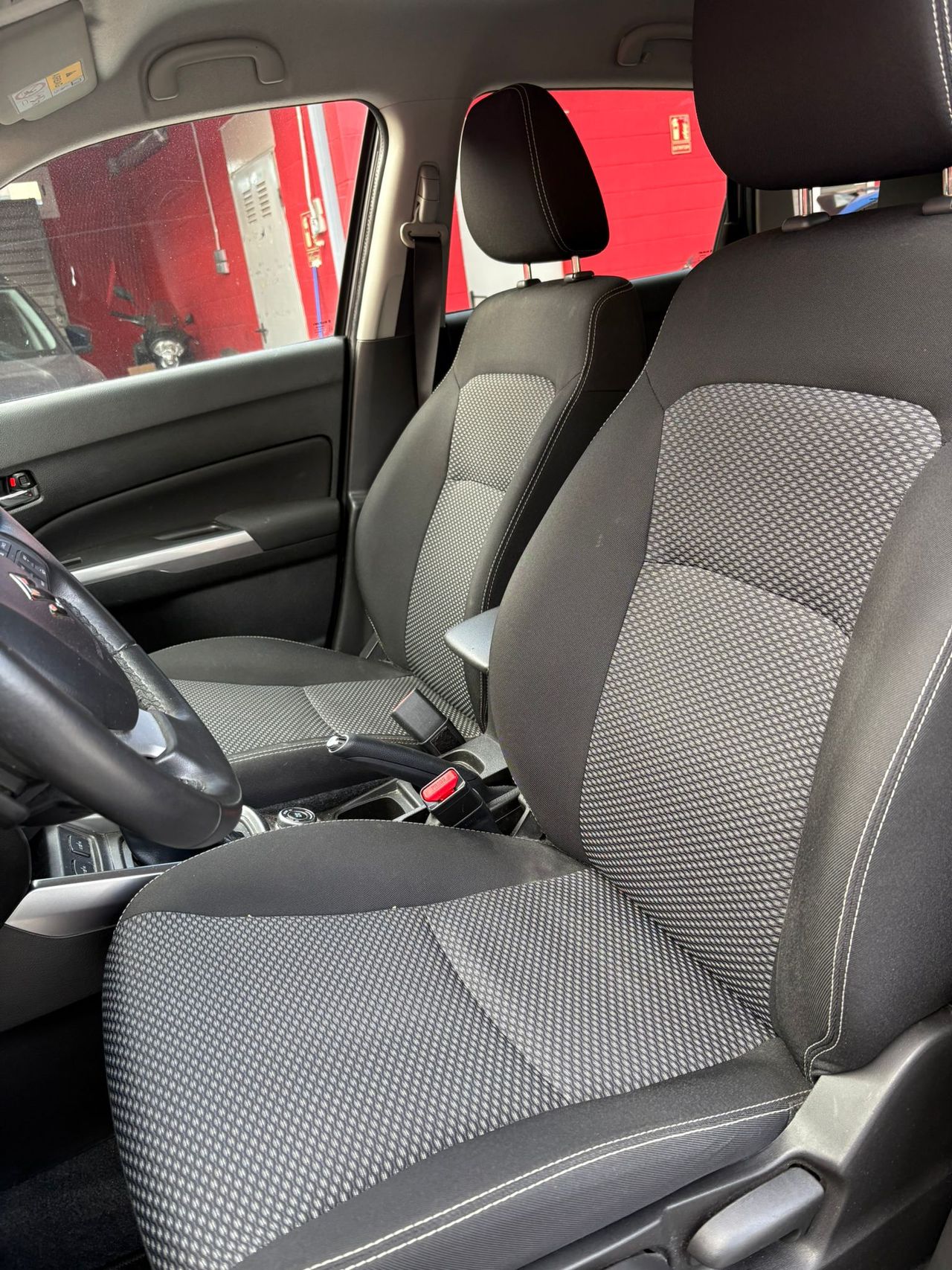 Suzuki Vitara 1.0 T GLE 4WD 6AT - Foto 12