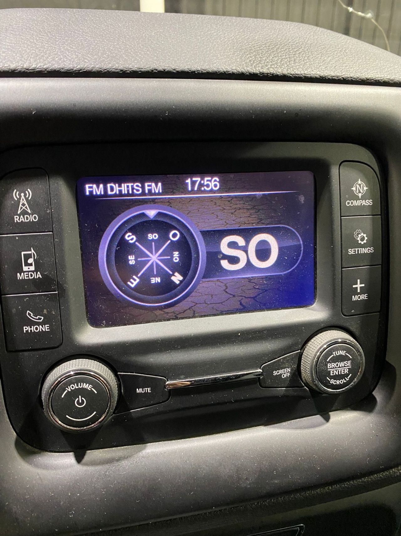 Jeep Compass 1.4 Mair 103kW Longitude 4x2 - Foto 21