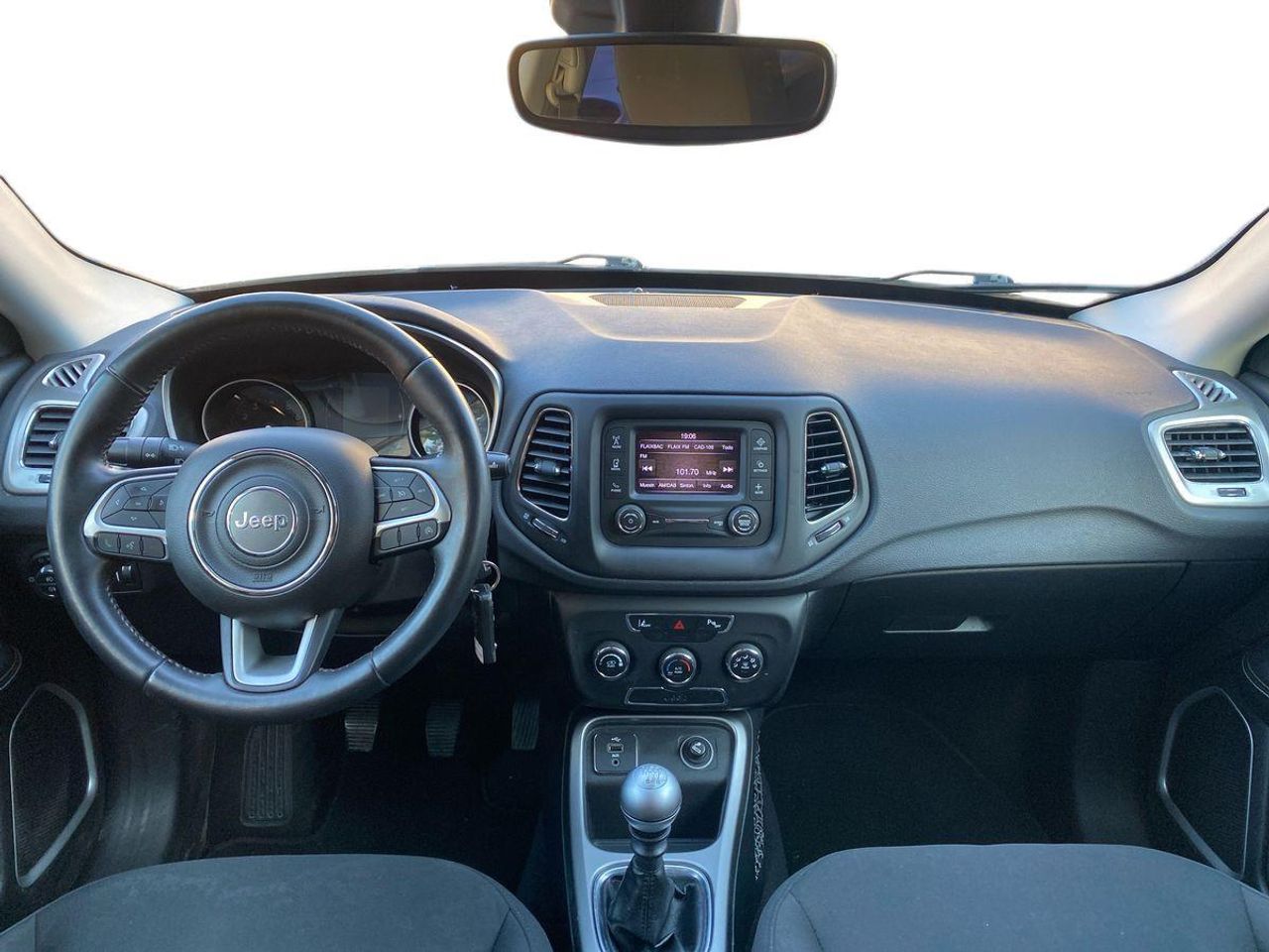 Jeep Compass 1.4 Mair 103kW Longitude 4x2 - Foto 12