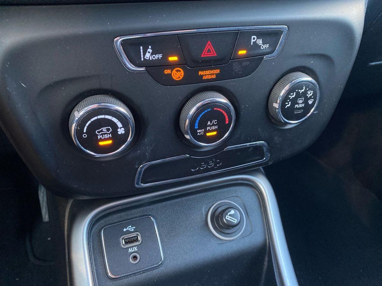 Jeep Compass 1.4 Mair 103kW Longitude 4x2 - Foto 16