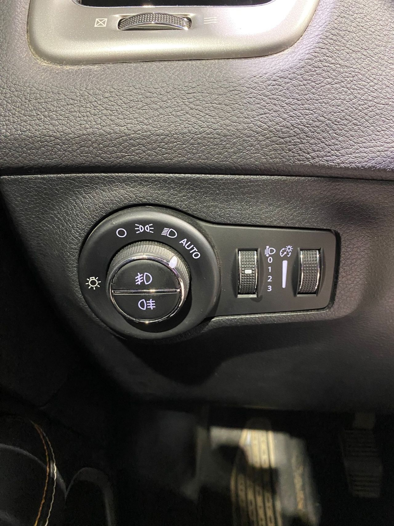 Jeep Compass 1.4 Mair 103kW Longitude 4x2 - Foto 15