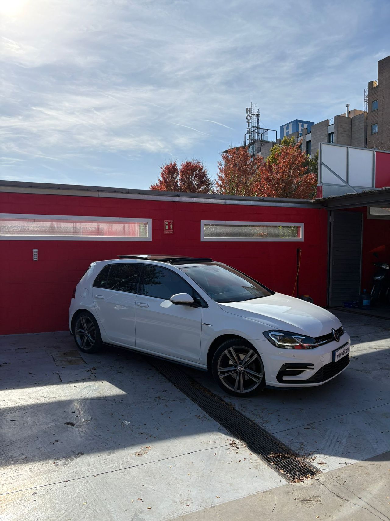 Volkswagen Golf Sport R-Line 1.5 TSI 110kW (150CV) DSG - Foto 4