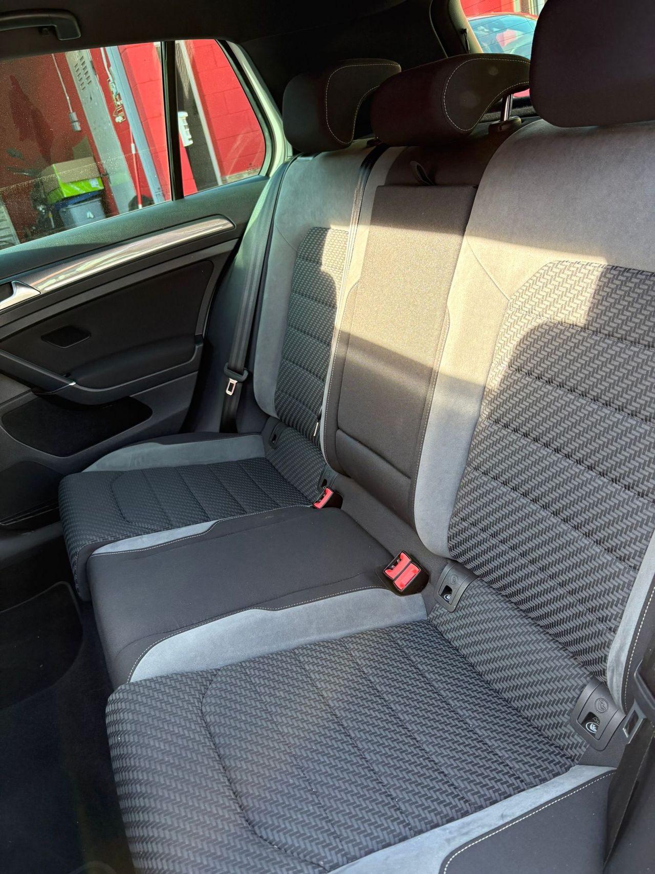 Volkswagen Golf Sport R-Line 1.5 TSI 110kW (150CV) DSG - Foto 13