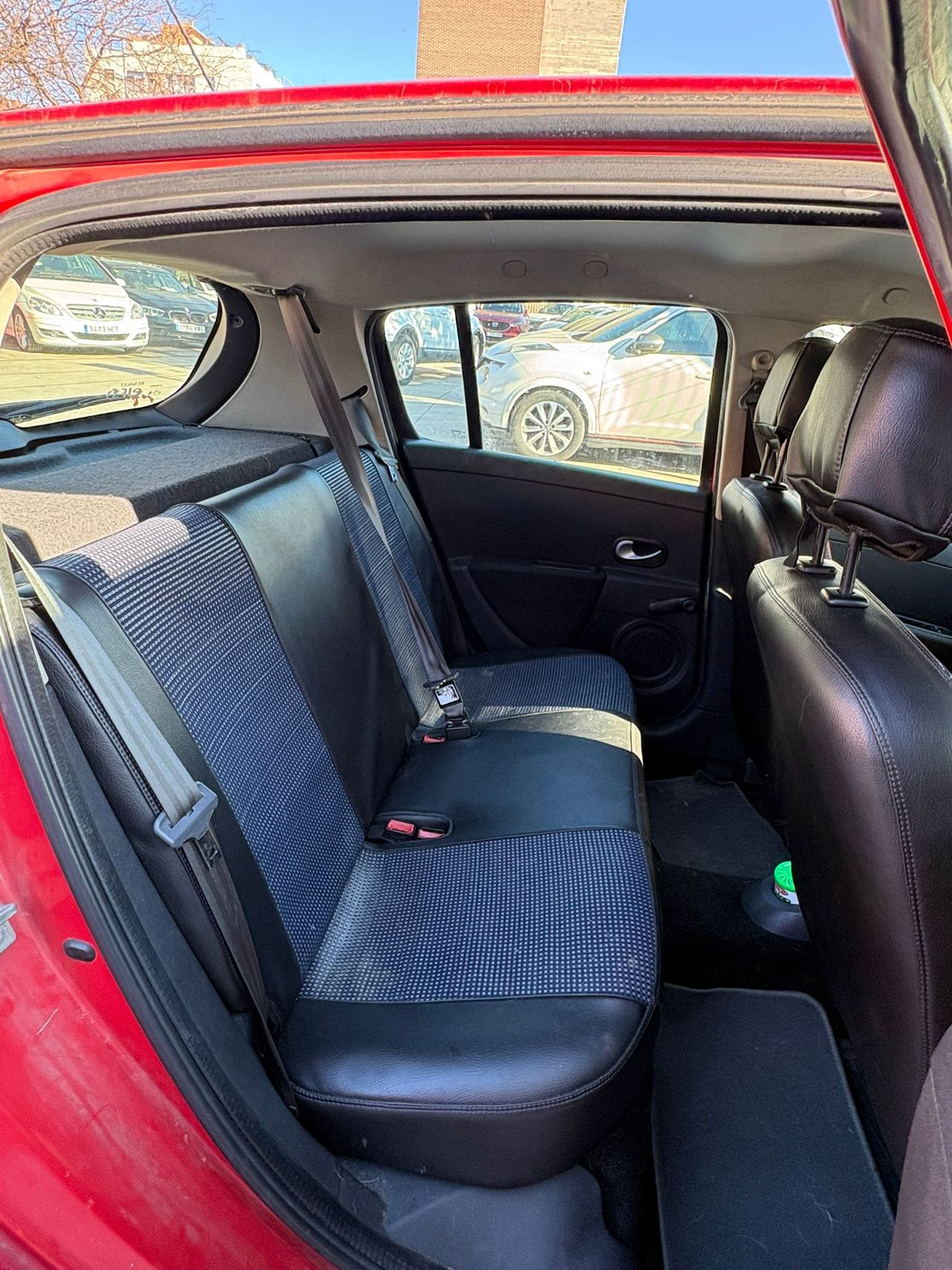 Renault Clio Authentique 1.5dCi eco2  - Foto 12